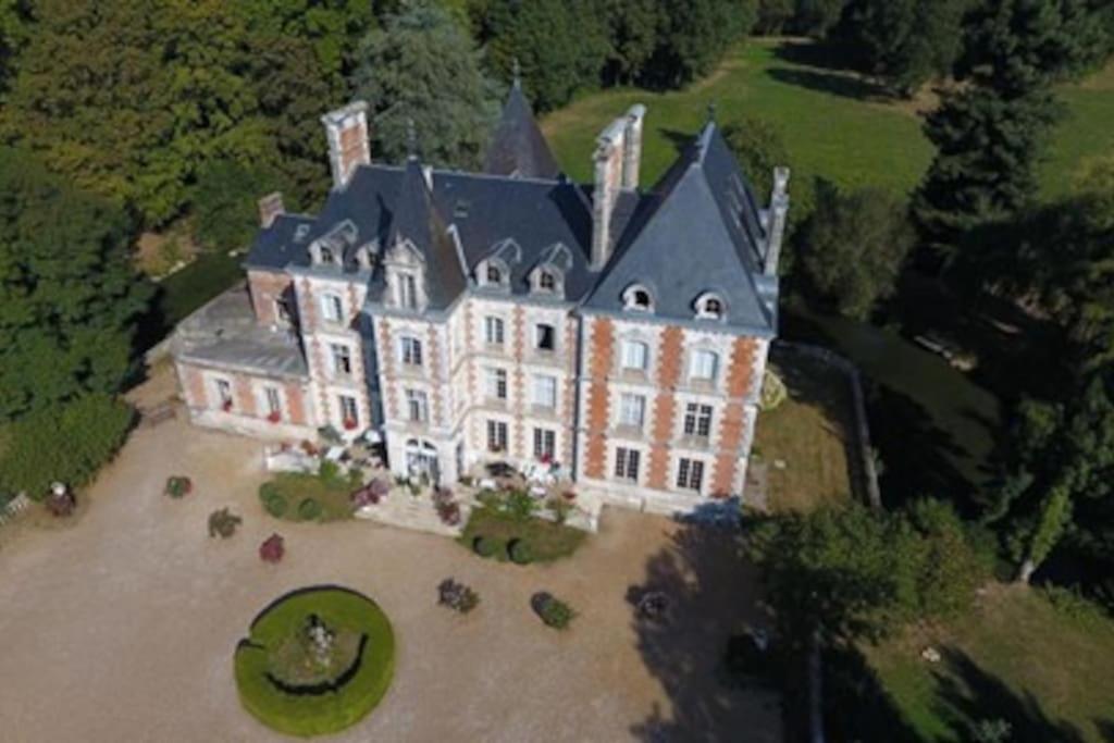 Gite Troglodyte Les Iris Villiers-sur-Loir Exterior photo