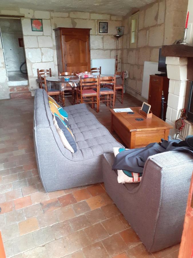 Gite Troglodyte Les Iris Villiers-sur-Loir Exterior photo