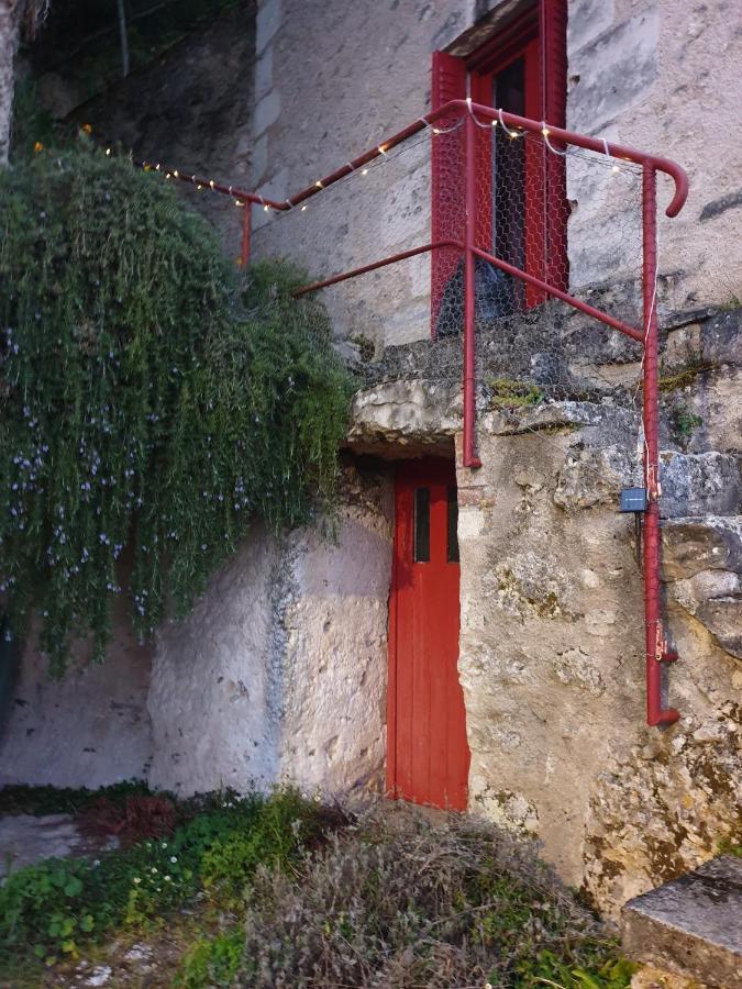 Gite Troglodyte Les Iris Villiers-sur-Loir Exterior photo
